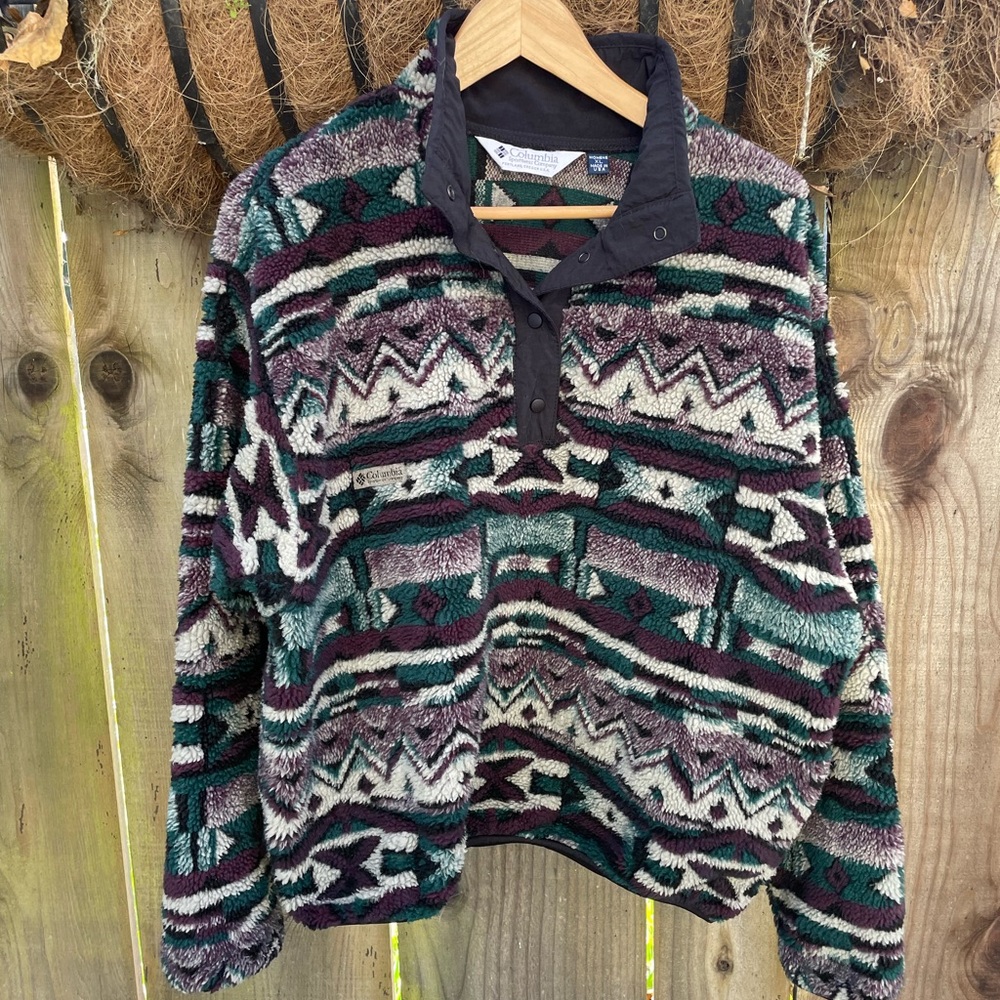 Columbia Vintage Deep Pile Snap T